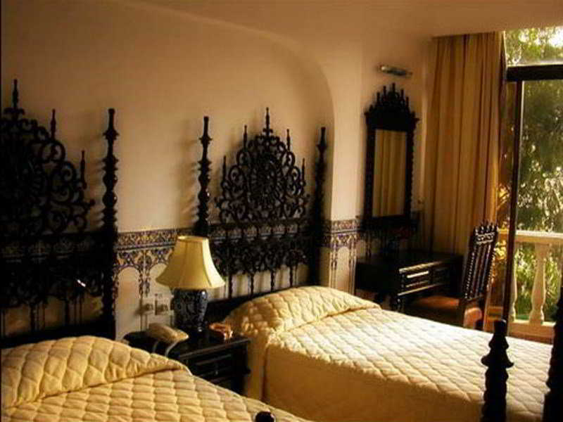 De Coloane Boutique Hotel 4*